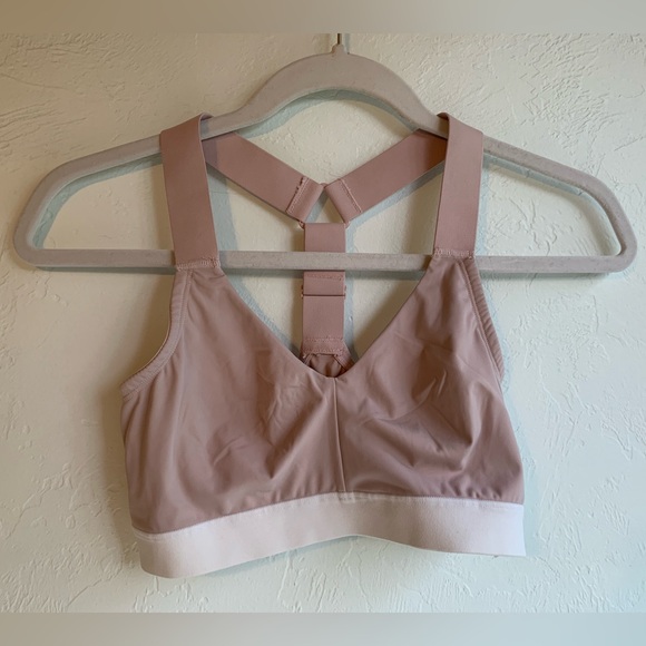 Natori racerback adjustable strap bra - Picture 2 of 5